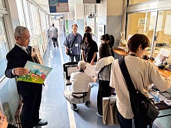 後ろ姿で失礼します！代表★田島さん率いる朝のメンバーさん