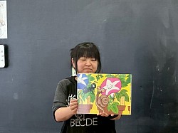 左のあさがおさんと似たような顔になりたい✨Mさん