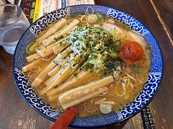 Mさん大好き♡「晴天の風」赤川辛味噌ラーメン(990円)＋自家製孟宗メンマ(350円)トッピング‼︎