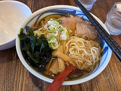 山形の夏のラーメン！「晴天の風」冷しラーメン1000円✨