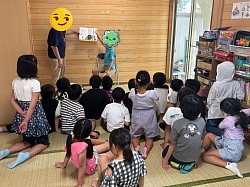 8/19・ひろきさんの読み聞かせではミニミニミントさんが大活躍でした✨