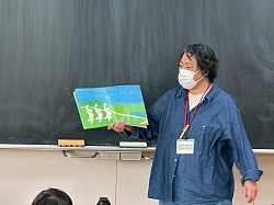 その「シェー」としていそうな猫ちゃんはなんですか！めっちゃ気になります✨ひろきさん